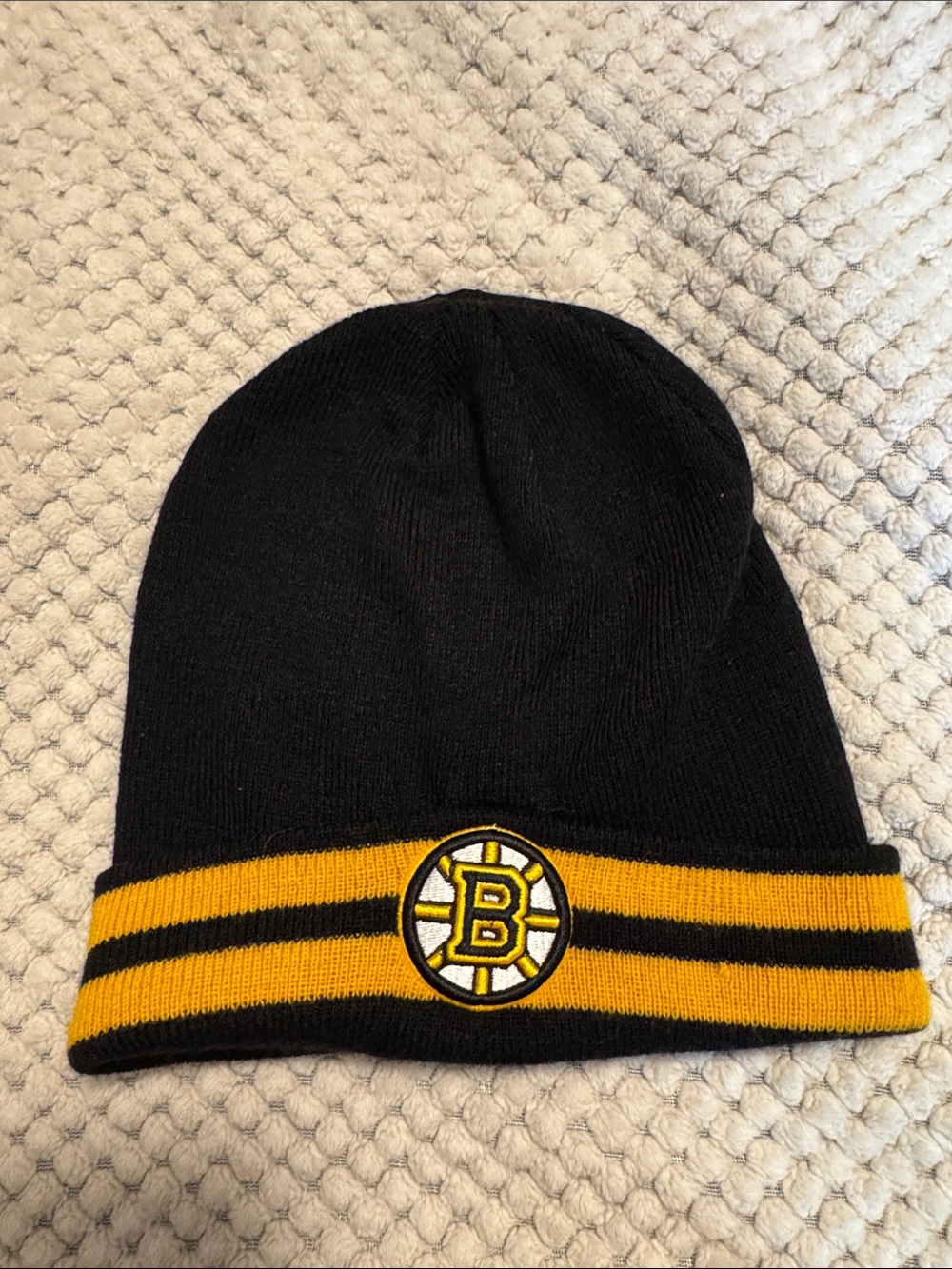 Boston Bruins Knit Beanie - Black & Gold